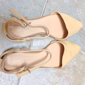 Express women flats 7